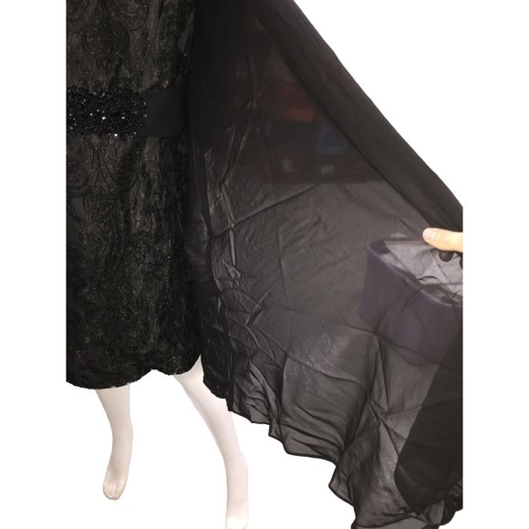 Women's Lace Mother of The Bride Groom Dress with Jacket - Picture 5 of 12